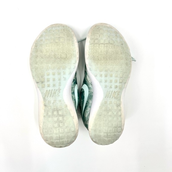 Nike Women’s Juvenate Floral Blue Tennis Sneakers Size 8 - Picture 11 of 16